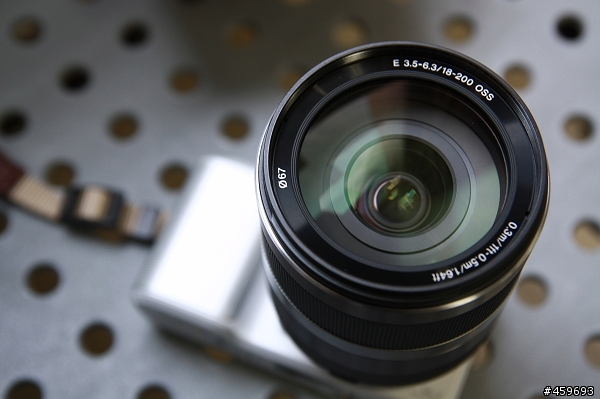 E 18-200mm F3.5-6.3 oss 純開箱