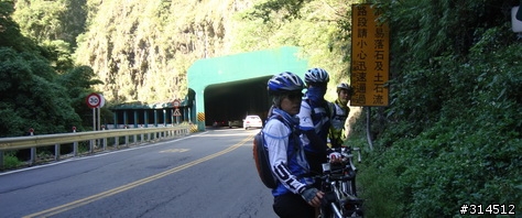 2010-7-16武嶺(標高3275公尺)台灣公路最高點單車聖地