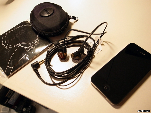 iPhone4 發售的隔天,Shure SE535也來到我家