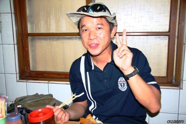屏東肉腳團彰化王功-採蚵、抓螃蟹、生態之旅(第一天)