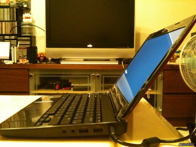 AMD輕涼筆電INSPIRON M101z極簡陋開箱