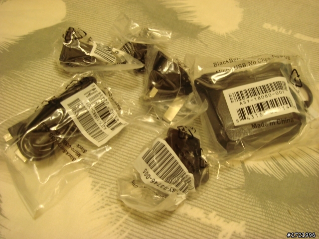 我的小白簡易開箱,熱騰騰的喔!!!