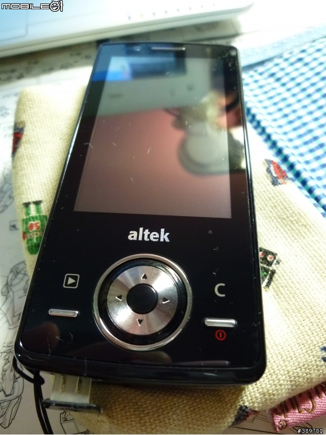【首次嘗試開箱文】altek T8680 HD--是手機,也是相機