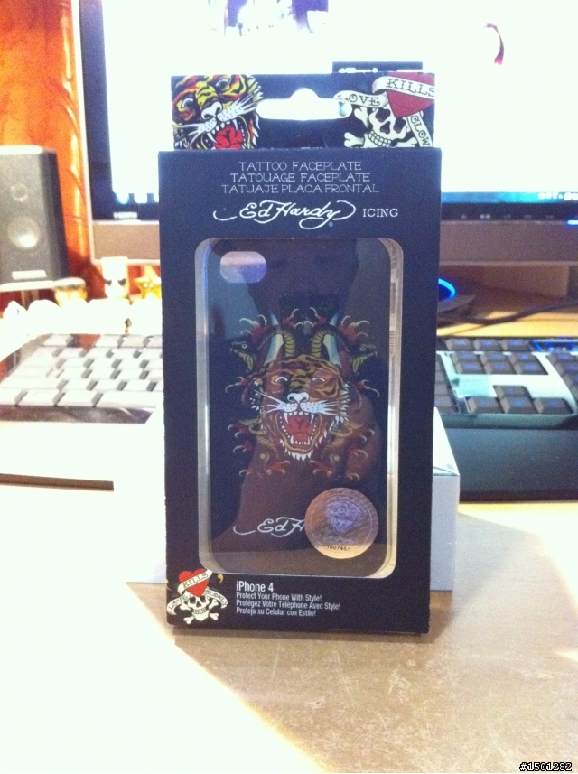 開箱 iPHONE4 ED HARDY 硬殼背蓋 Trexta 腰掛皮套