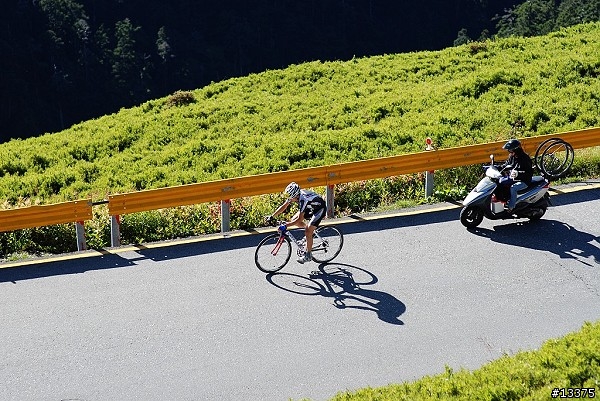 2010-09-05 Never Stop 武嶺 合歡主峰登山口前的照片