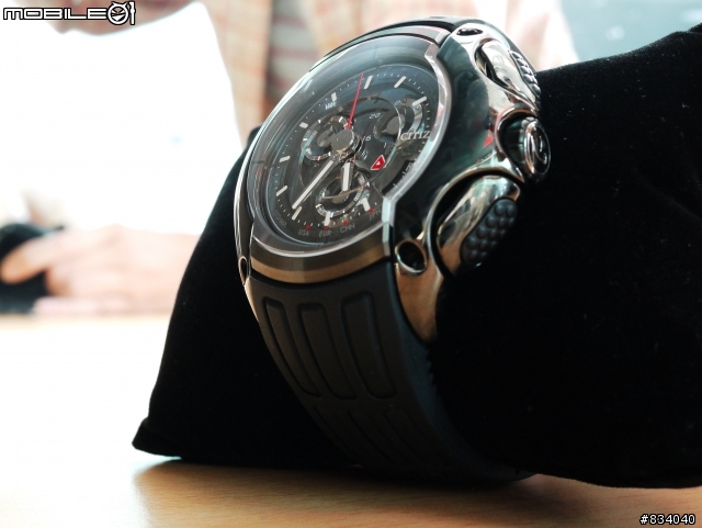 (開箱)強殖裝甲來襲! Citizen 80周年紀念Model Eco-Drive DOME Black Ver.