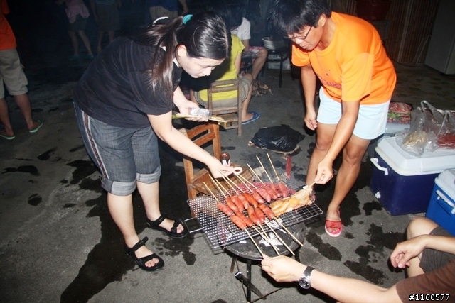 屏東肉腳團彰化王功-採蚵、抓螃蟹、生態之旅(第一天)