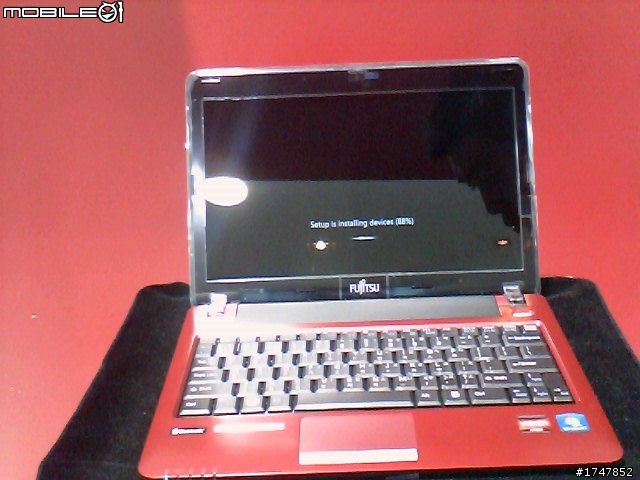 【新機分享】 Fujitsu Lifebook PH-520