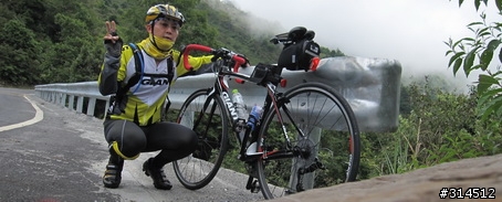 2010-7-16武嶺(標高3275公尺)台灣公路最高點單車聖地