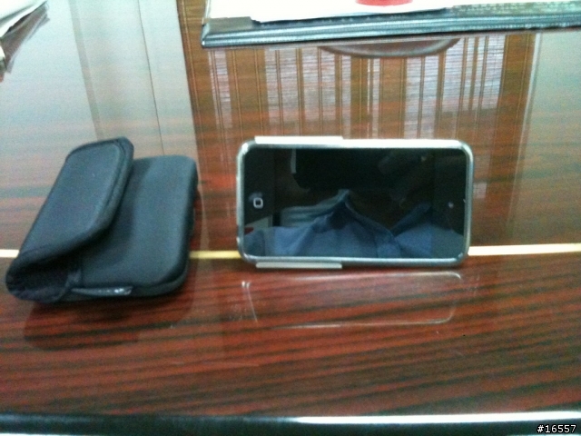 iPod Touch 4 史上第一個保護套開箱文! ^O^!