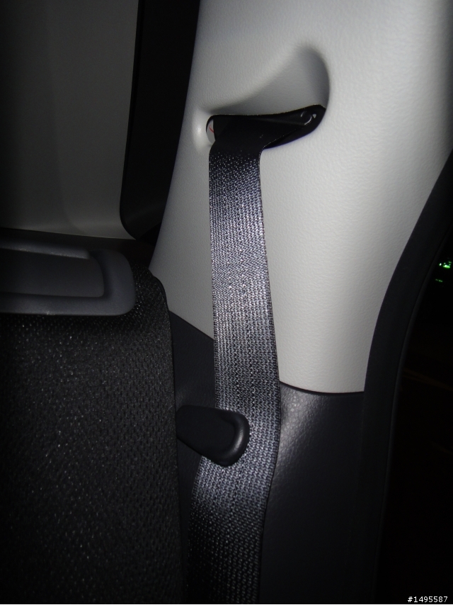 Suzuki SX4開箱文(新增10&11月保養,遊記之報導)