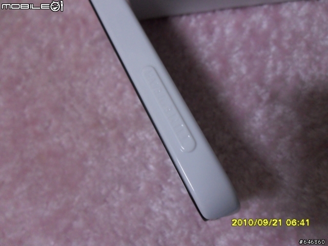 台哥大贈品小開箱eggshell+兩款TPU材質保護套