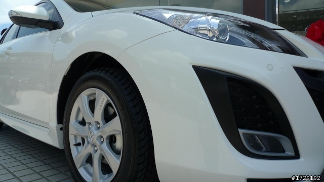超閃光~Mazda3 5D高調開箱
