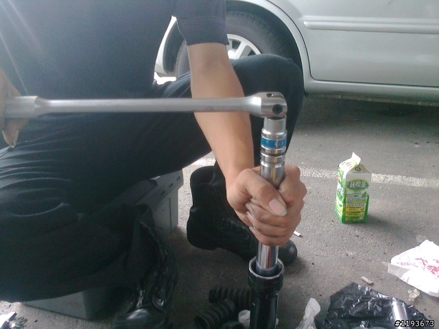 (SYM)心情100之詭異的前叉加長法