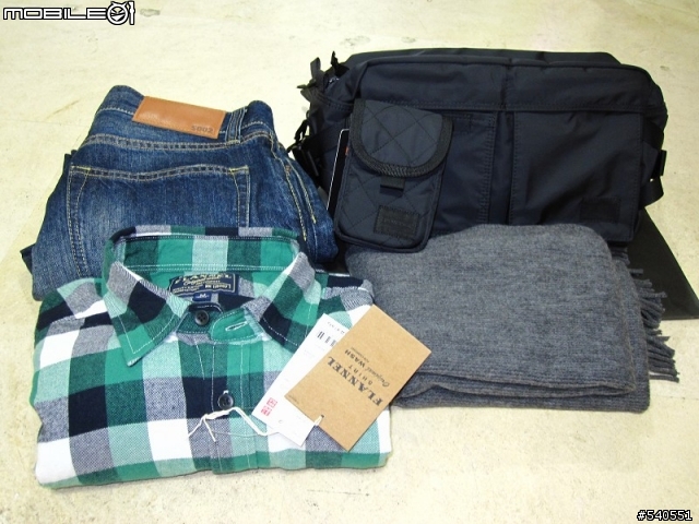 幾件的UNIQLO...還有...