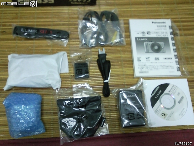 GF-1 人生中第一台相機之開箱篇