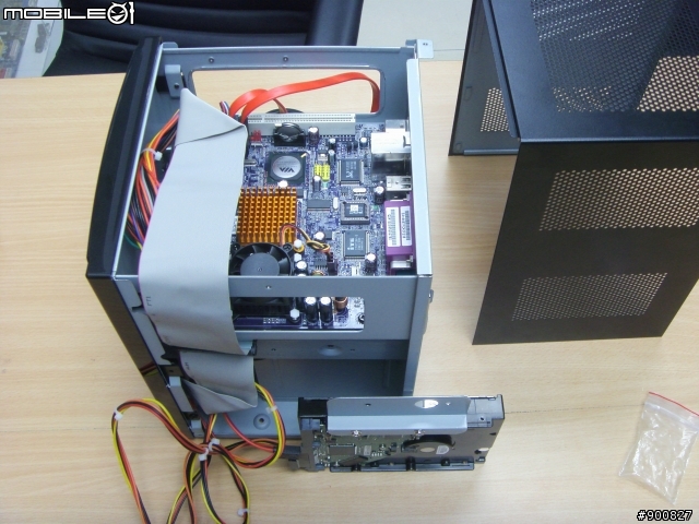 ZS RD 動物機 升級 4bay NAS