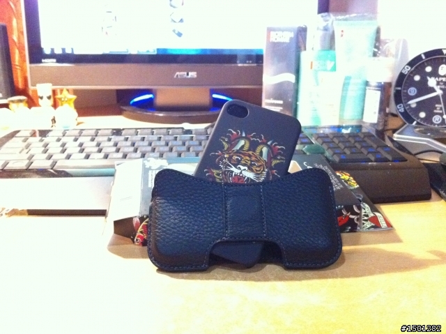 開箱 iPHONE4 ED HARDY 硬殼背蓋 Trexta 腰掛皮套