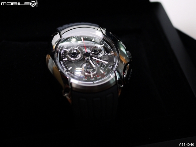 (開箱)強殖裝甲來襲! Citizen 80周年紀念Model Eco-Drive DOME Black Ver.