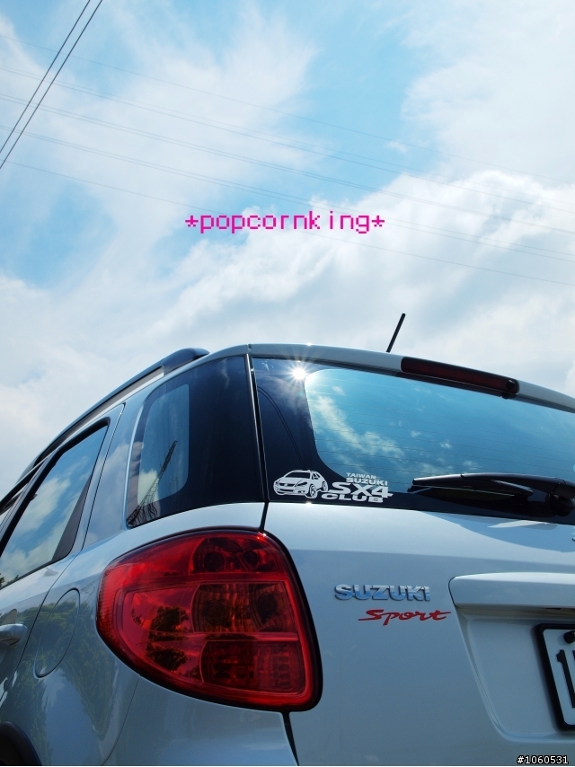 Suzuki SX4閃閃惹人愛,熱情大樓大集合~~