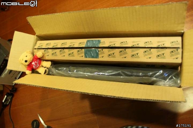 【開箱】Acer aspire 5742G 不專業開箱文