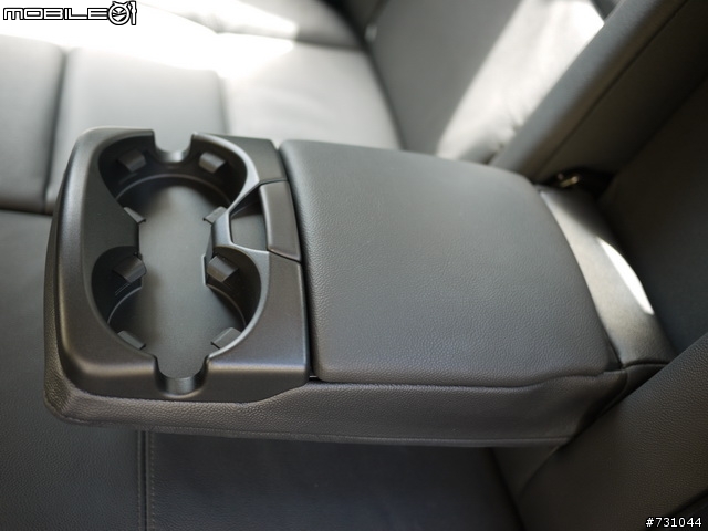 終於 女王與新愛人的第一次親密接觸 太猴急之被念翻 MY 2011 NEW VOLVO S40