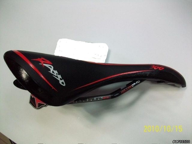 RASSO R-366FS新坐墊開箱文