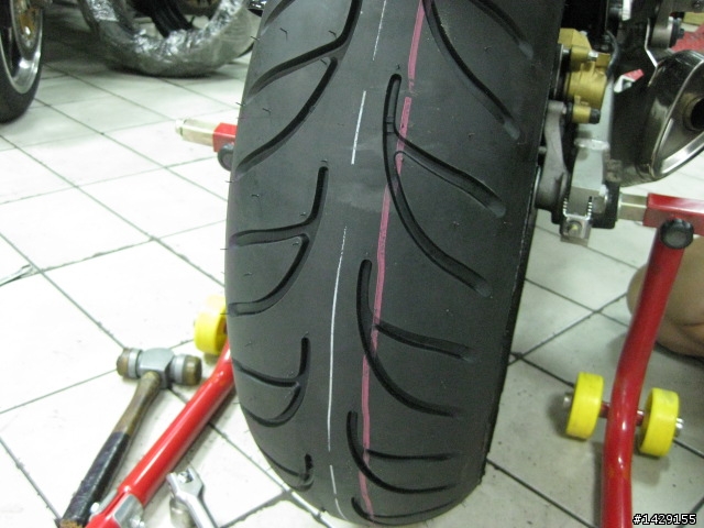 "南港"加入重車戰火(更新:首頁+34F)