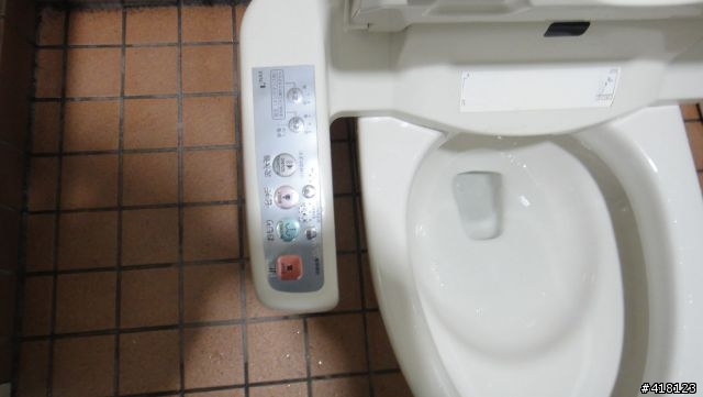 我跟NISSAN CUBE的半天相處@Osaka