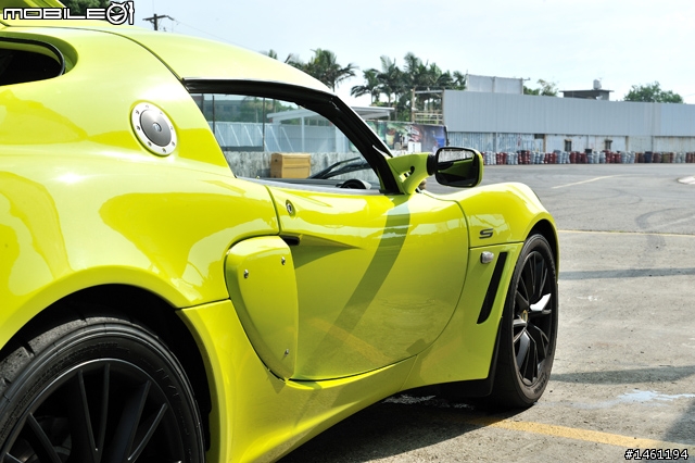 完美體現賽車意志 Lotus Exige S240