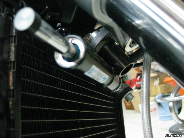 極限運動新星-BMW F800R開箱文
