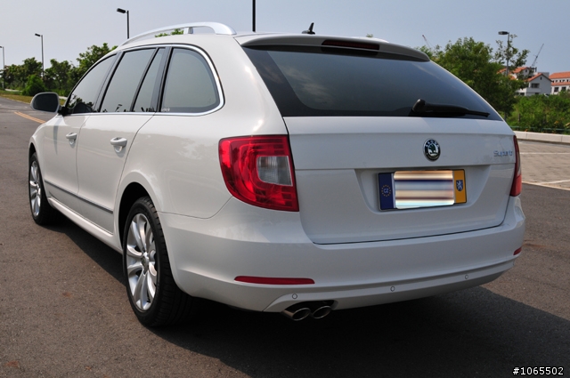 2010 Superb Combi 2.0 TDI開箱