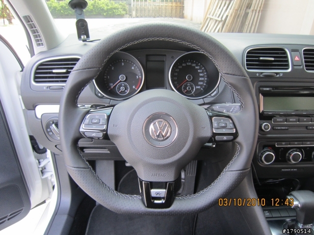 我的Volkswagen白柴狗 拖了10個月的開箱囉^^~