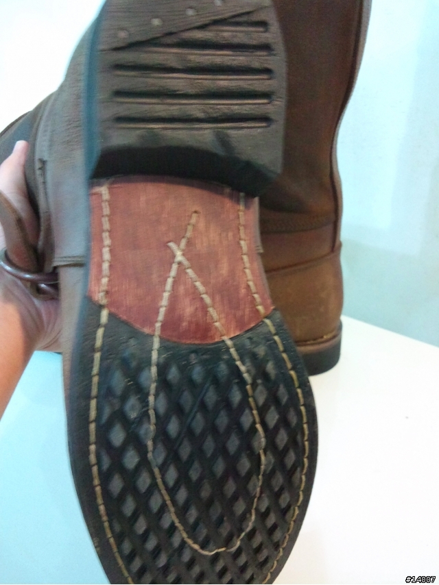 很久沒買timberland的鞋子了