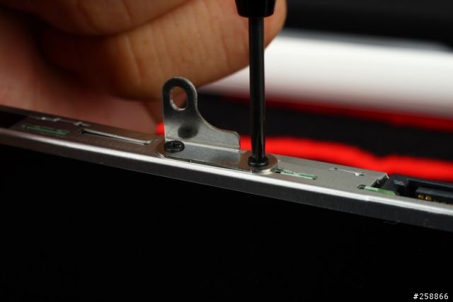MacBook大拆解!光碟機、鍵盤自己換!