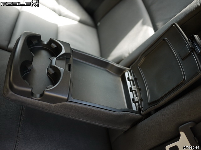 終於 女王與新愛人的第一次親密接觸 太猴急之被念翻 MY 2011 NEW VOLVO S40