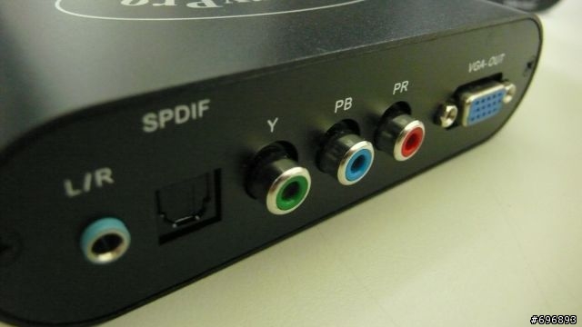 PC D-sub LCD 變身HD家用娛樂顯示器(VGA Box)