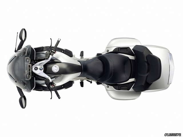 New 2011 BMW K1600GTL 現身啦