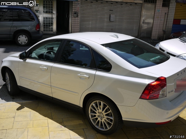 終於 女王與新愛人的第一次親密接觸 太猴急之被念翻 MY 2011 NEW VOLVO S40