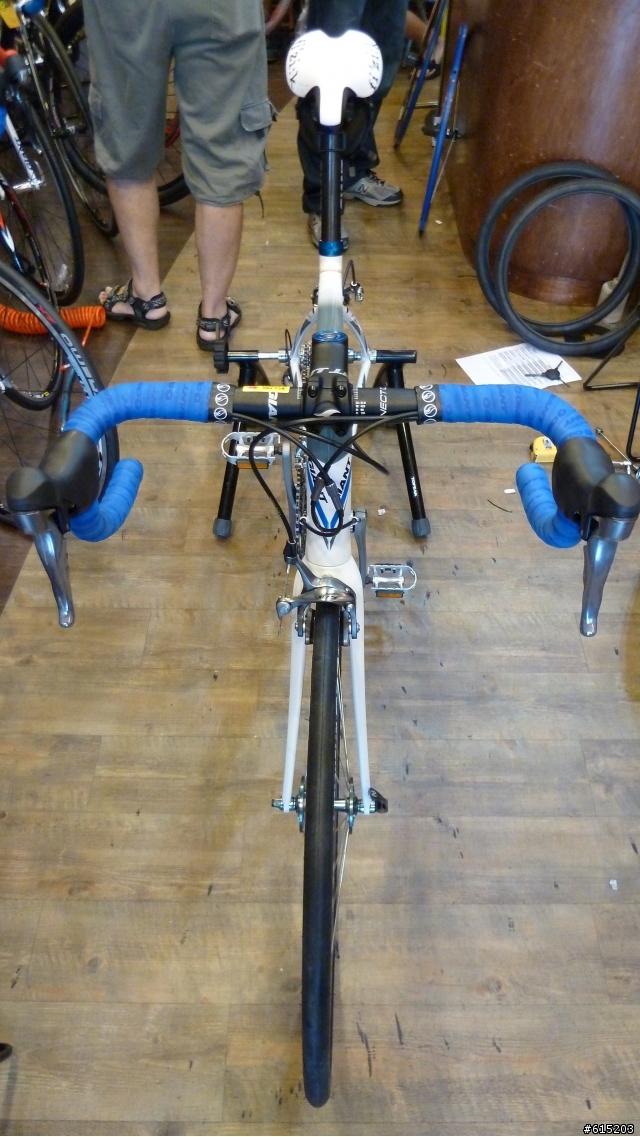 (分享)2011 Giant DEFY 1 入庫