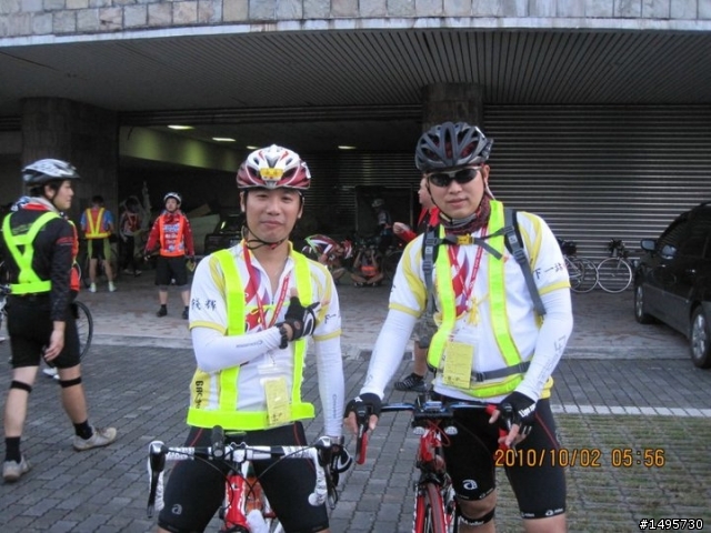 我騎小折((瘋200))之-5次都下雨(10/16車架斷了)