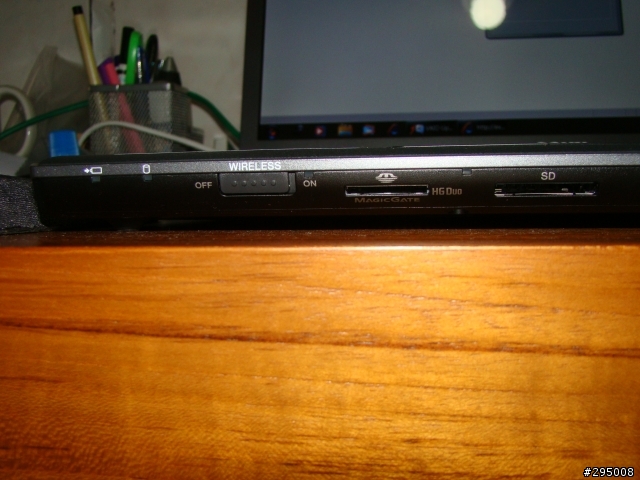 分享文:SONY VPC-F136FW