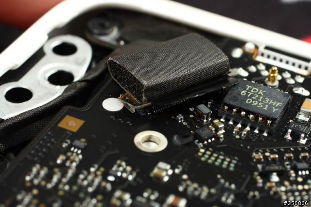 MacBook大拆解!光碟機、鍵盤自己換!
