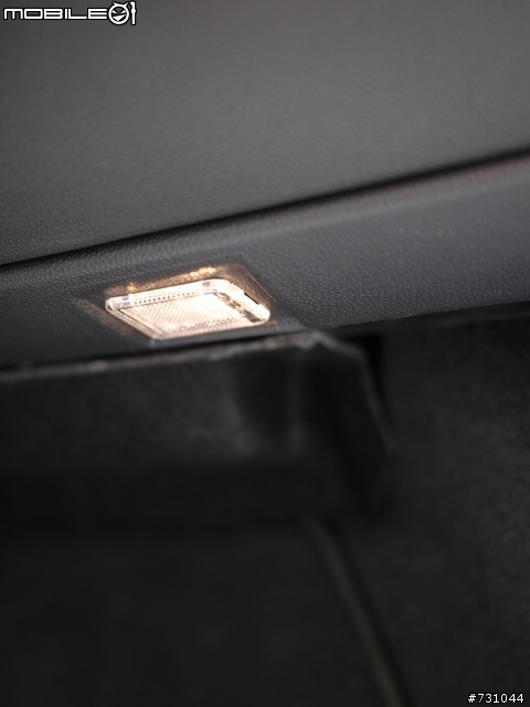 終於 女王與新愛人的第一次親密接觸 太猴急之被念翻 MY 2011 NEW VOLVO S40