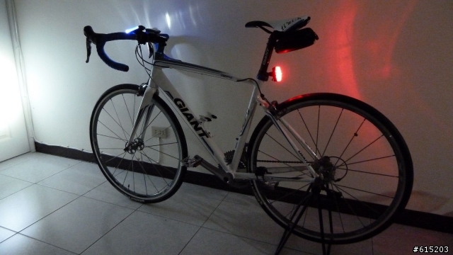 (分享)2011 Giant DEFY 1 入庫