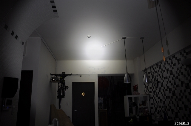 新增測試圖片 Fenix LD25 LED手電筒
