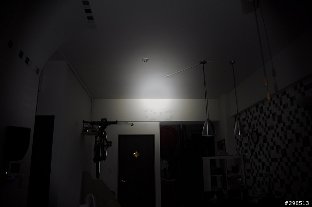 新增測試圖片 Fenix LD25 LED手電筒