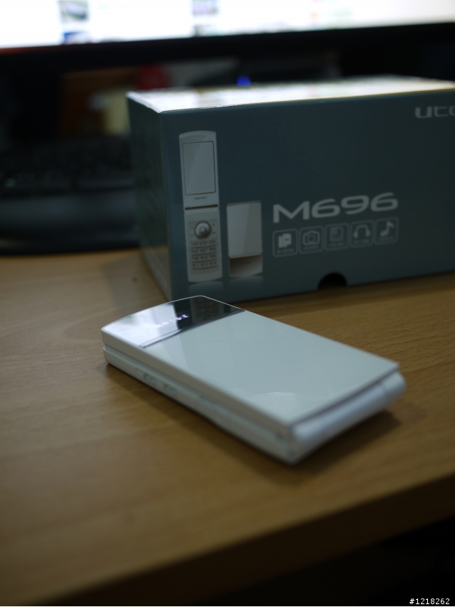 【開箱】我的日系雙卡機-UTEC M696