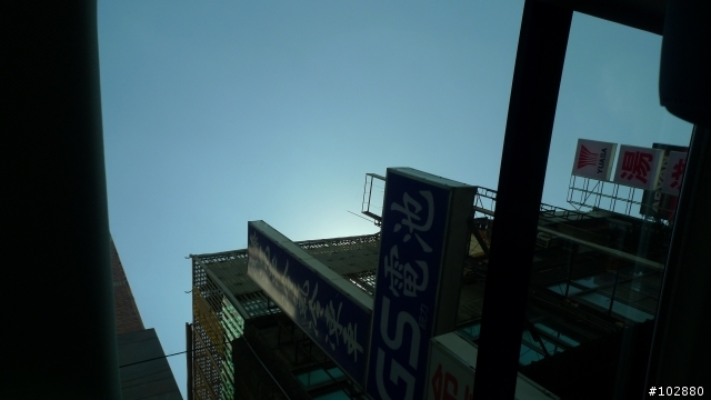 小巴開回家了(2011 Q7 3.0TDI簡易開箱)