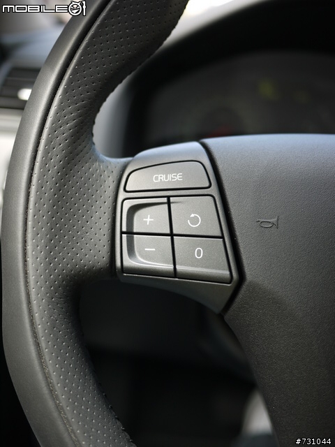 終於 女王與新愛人的第一次親密接觸 太猴急之被念翻 MY 2011 NEW VOLVO S40